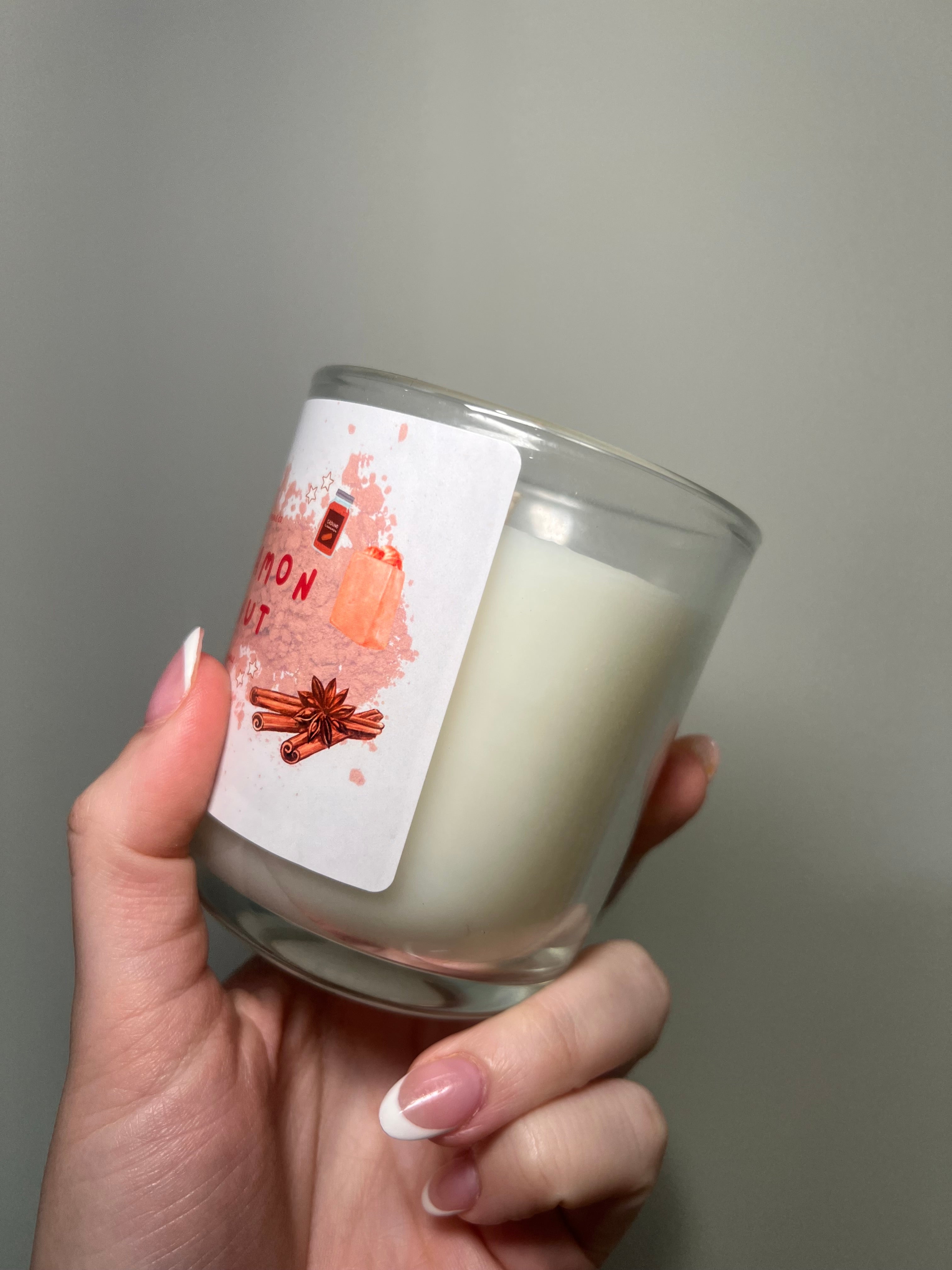 Cinnamon Donut Scented Candle 200g